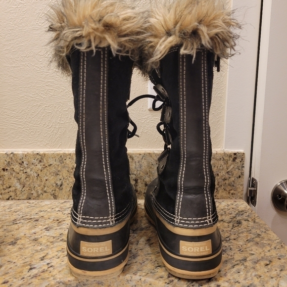 Sorel Joan of Arctic Boots Style# NL1540 Women's Size 6 Insulated Waterproof - Picture 5 of 10